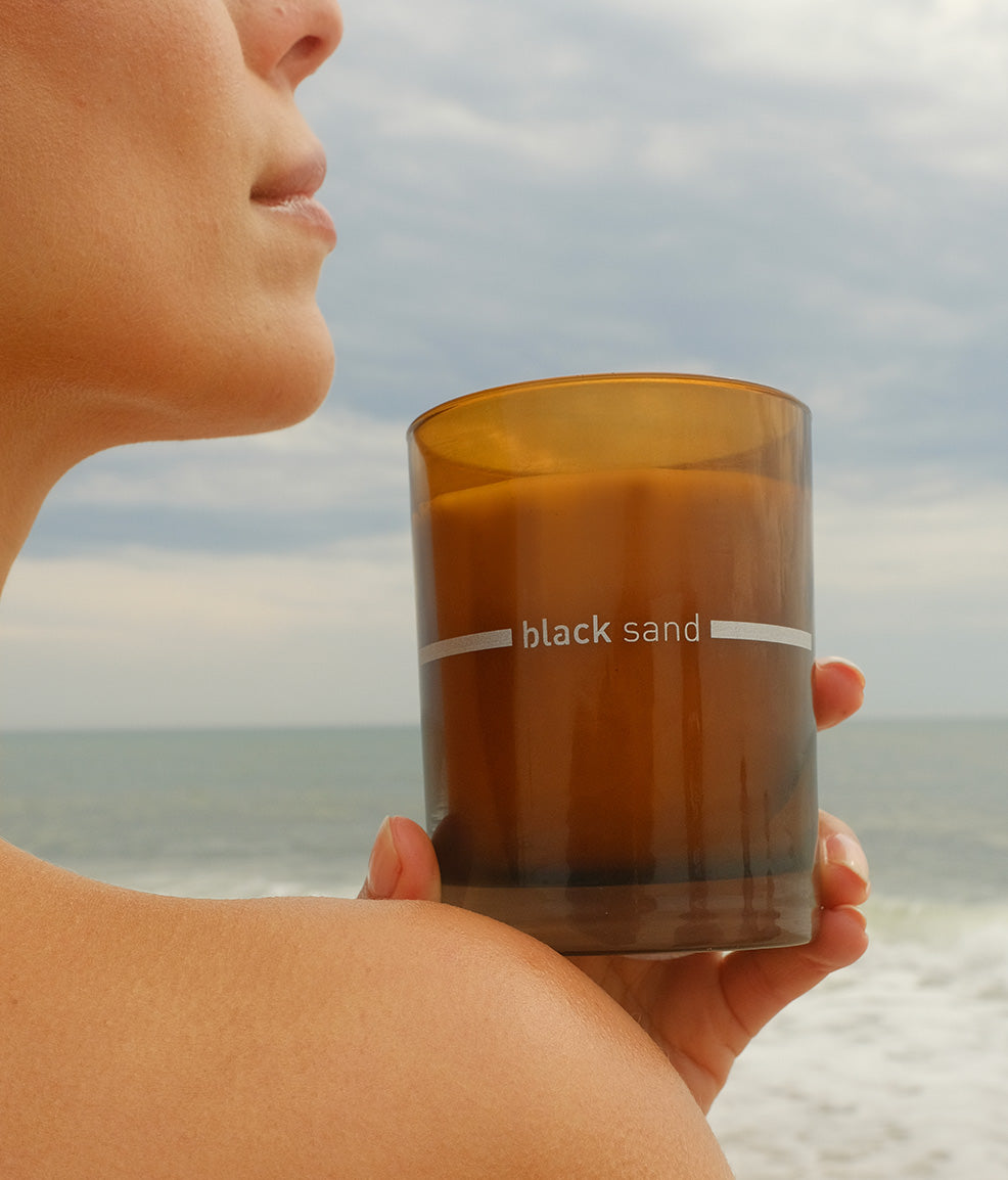 Black Sand Candle